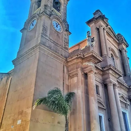 Casa Vacanza Mivaja Terrasini